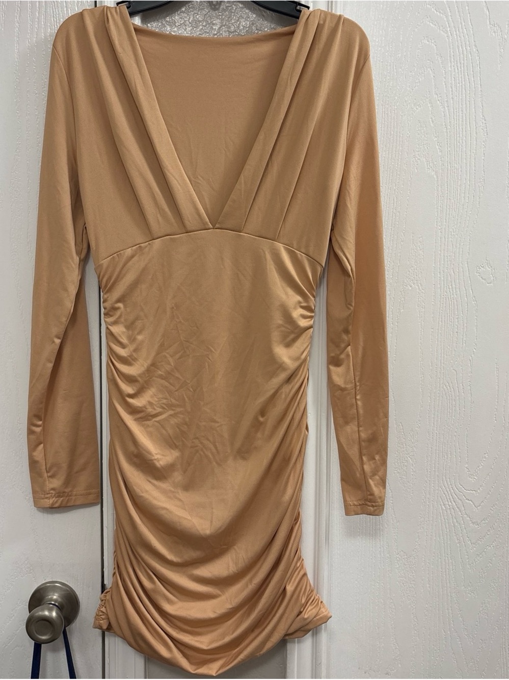 Long Sleeve V-Neck Ruched Bodycon Dress in Camel